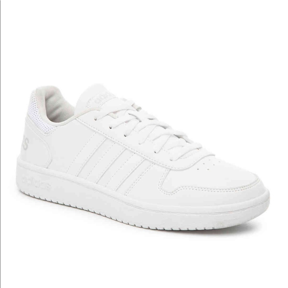 Women’s Adidas Hoops 2.0 white sneaker (size 6.5)